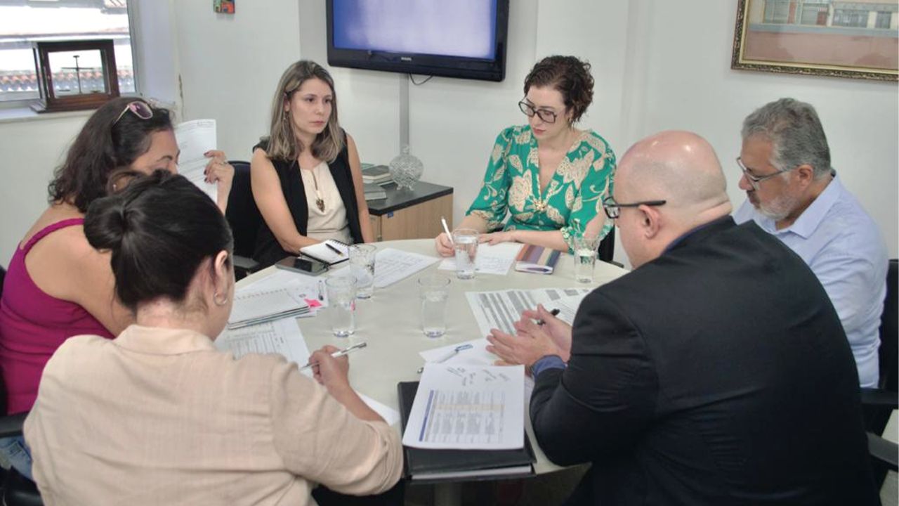 LOTERJ recebe equipe do RioSolidario