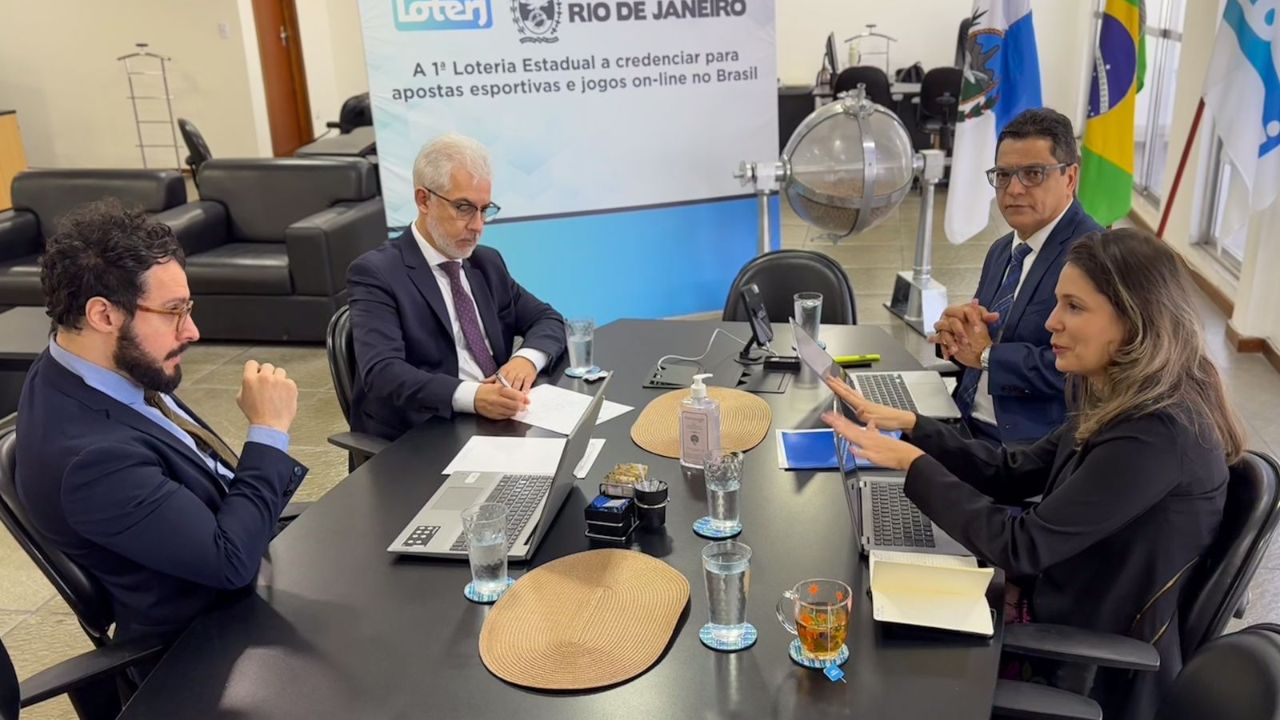 Loterj discute implementação de Video Lottery Terminal (VLT) com especialistas do setor de jogos