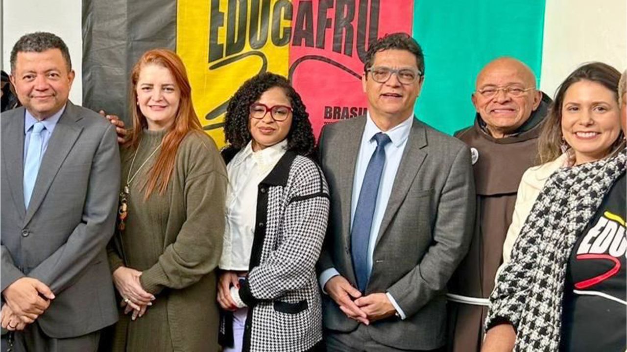 Diálogo e compromisso social marcam visita da Loterj ao Educafro em São Paulo